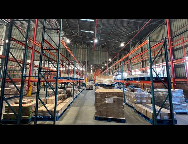 5,994M² WAREHOUSE TO LET IN ISANDO